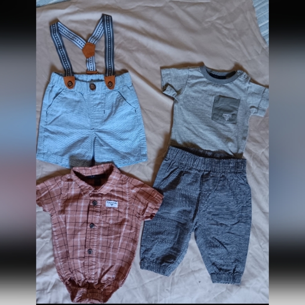 Baby boy clothes 0-3m EUC